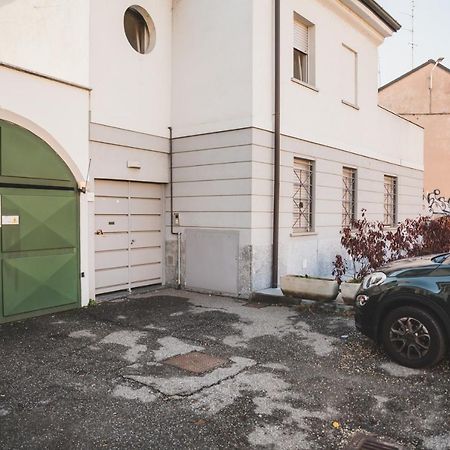 Appartement Grey House Pavia Con Box Privato Extérieur photo
